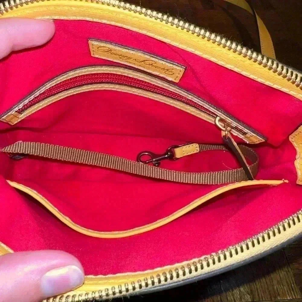 Yellow Dooney & Bourke Crossbody! - Picture 6 of 10